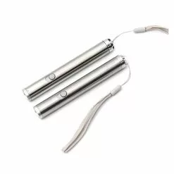 Promo ❤️ Wewoo Jouet pour Animaux Jouets interactifs drôles de stylo de chat laser de lumière de Rod de de LED 🔔 9 Promo ❤️ Wewoo Jouet pour Animaux Jouets interactifs drôles de stylo de chat laser de lumière de Rod de de LED 🔔 -Bon plan Animalerie 3615610599720 2